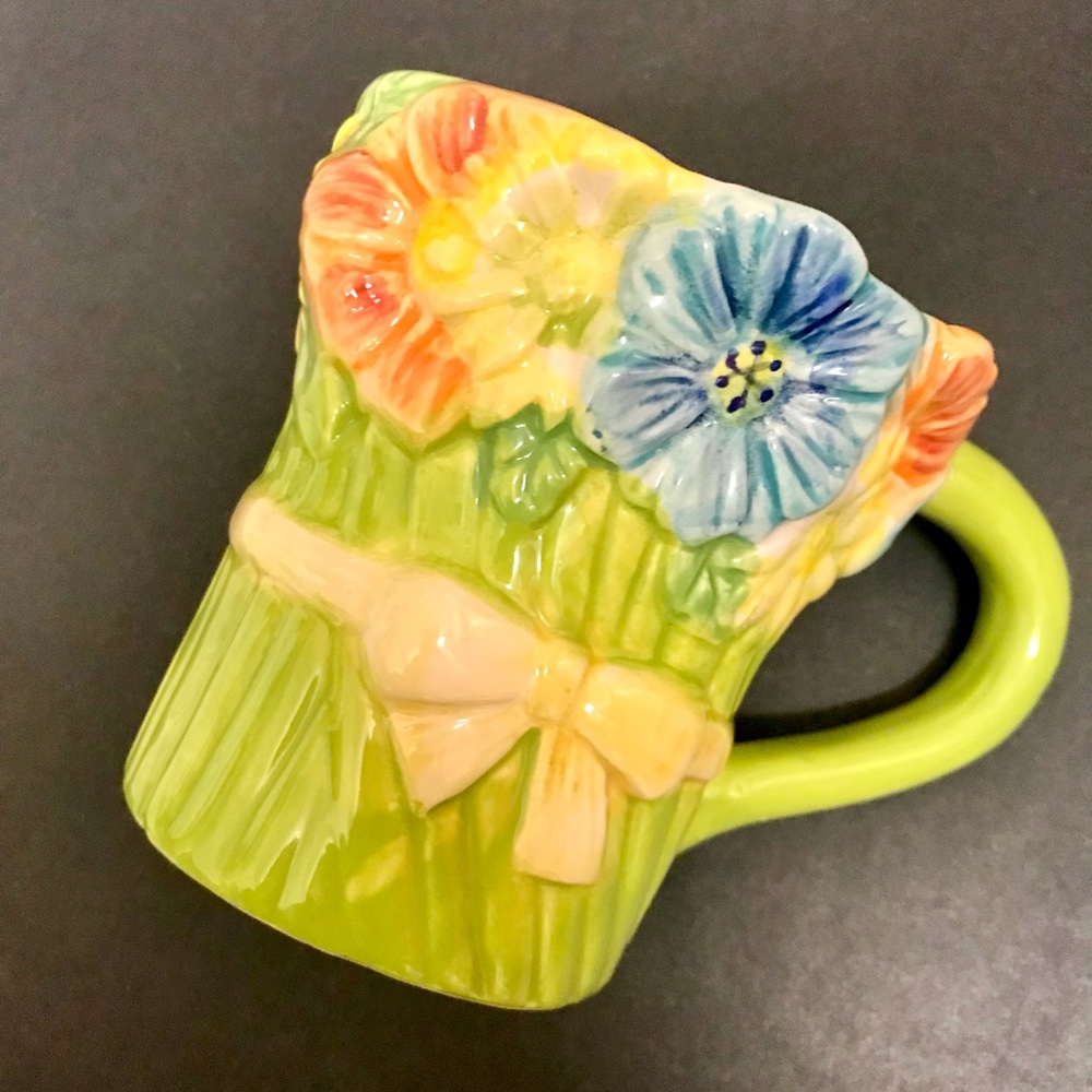 🔥Free add on Vintage floral mug